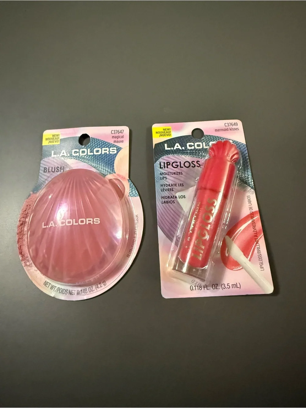Blush compact makeup